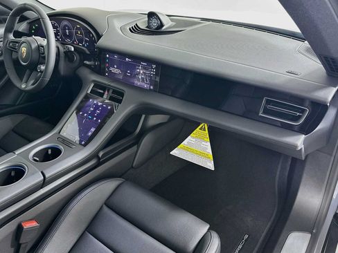 New 2026 Porsche Taycan AWD/4WD image 30
