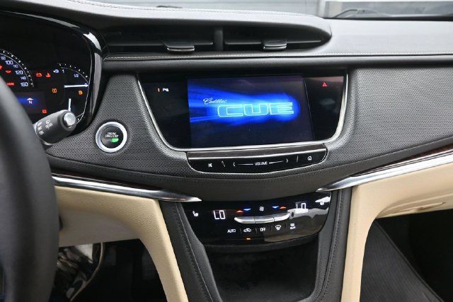 Used 2017 Cadillac XT5 Luxury w/ Driver Awareness Package AWD/4WD image 21
