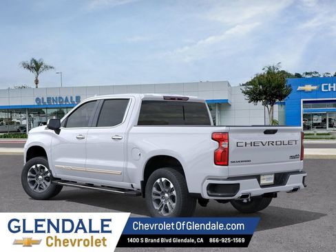 New 2026 Chevrolet Silverado 1500 High Country w/ Technology Package AWD/4WD image 3