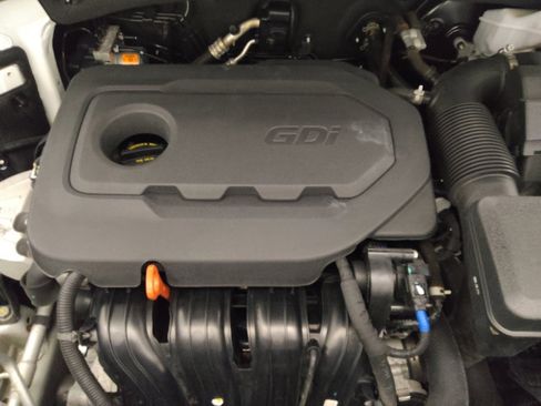 Used 2019 Hyundai Santa Fe SEL FWD image 30