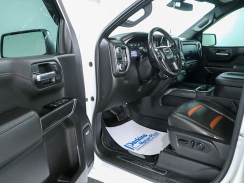 Used 2019 GMC Sierra 1500 AT4 w/ AT4 Preferred Package AWD/4WD image 3