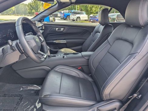Used 2026 Ford Mustang GT Premium RWD image 18