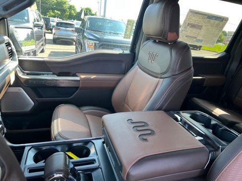New 2026 Ford F150 King Ranch w/ Equipment Group 601A High AWD/4WD image 9