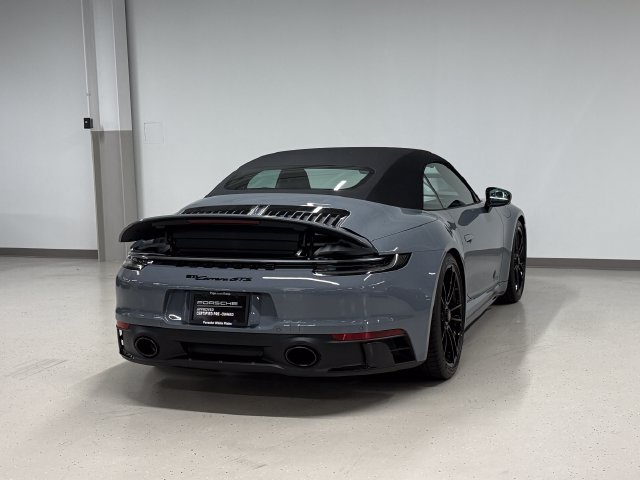 Certified 2024 Porsche 911 Carrera GTS RWD image 9