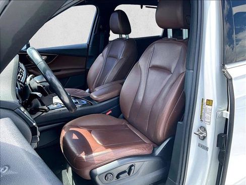 Used 2018 Audi Q7 3.0T Premium Plus w/ Premium Plus Package AWD/4WD image 26