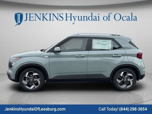 New 2026 Hyundai Venue SEL FWD image 10