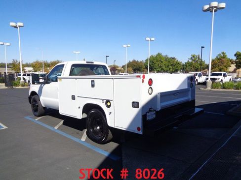 Used 2015 Ford F350 XL image 4