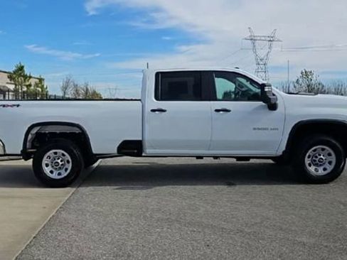 New 2026 Chevrolet Silverado 3500 W/T AWD/4WD image 9