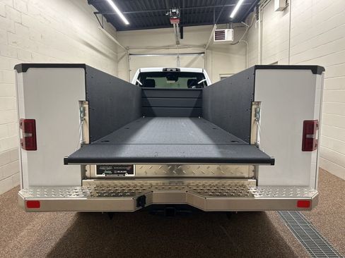 New 2026 RAM 5500 Tradesman AWD/4WD image 12