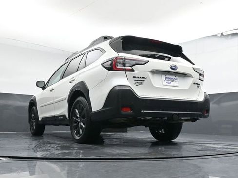Used 2025 Subaru Outback Onyx Edition XT image 32