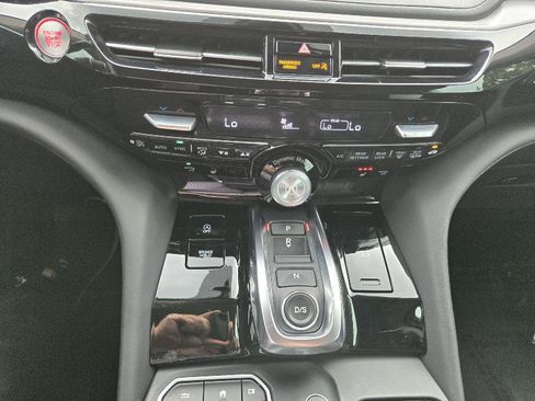 Used 2023 Acura MDX FWD w/ Technology Package image 31