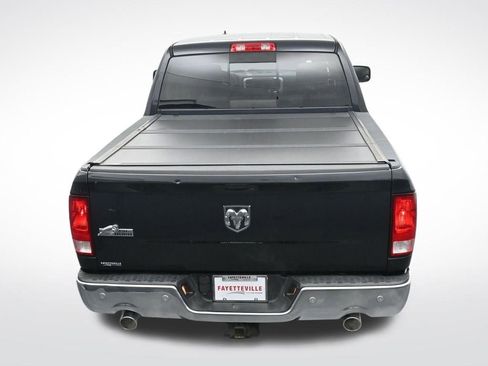 Used 2017 RAM 1500 Big Horn RWD image 25