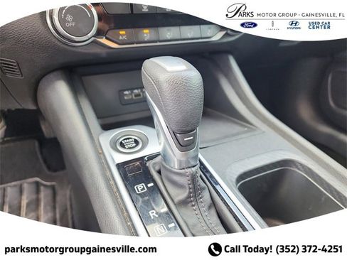 Used 2023 Nissan Sentra SV image 20