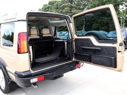 Used 2004 Land Rover Discovery SE AWD/4WD image 61