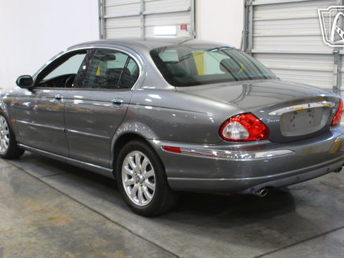 Used 2002 Jaguar X-TYPE 2.5 image 26