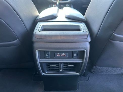 Used 2020 Nissan Murano Platinum w/ Cargo Package image 33