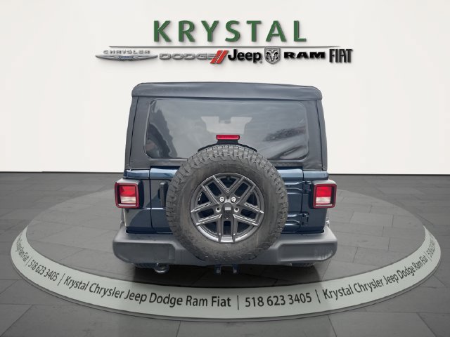 Used 2025 Jeep Wrangler Unlimited Sport AWD/4WD image 6