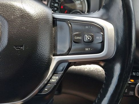 Used 2020 RAM 1500 Big Horn AWD/4WD image 21