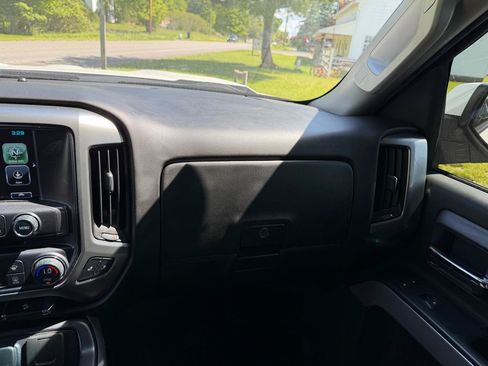 Used 2017 Chevrolet Silverado 1500 LT w/ All Star Edition AWD/4WD image 33