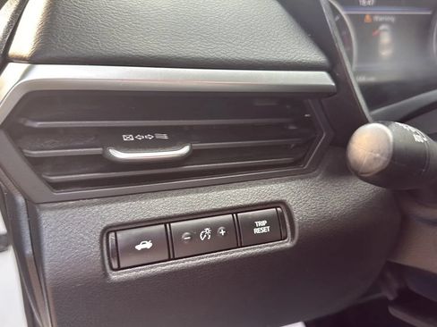 Used 2019 Nissan Altima 2.5 S FWD image 29