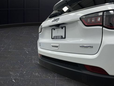 Used 2022 Jeep Compass Latitude image 29