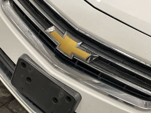 Used 2014 Chevrolet Impala LT w/ Premium Seating Package image 34