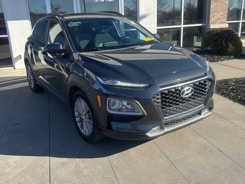 Used 2019 Hyundai Kona SEL w/ SEL Tech Package 02 image 2