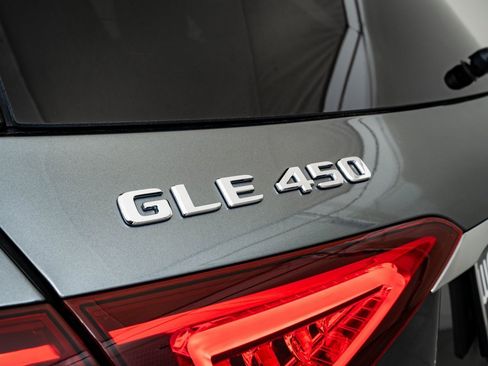 Used 2022 Mercedes-Benz GLE 450 4MATIC image 19