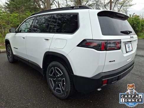 New 2026 Jeep Cherokee Laredo AWD/4WD image 4