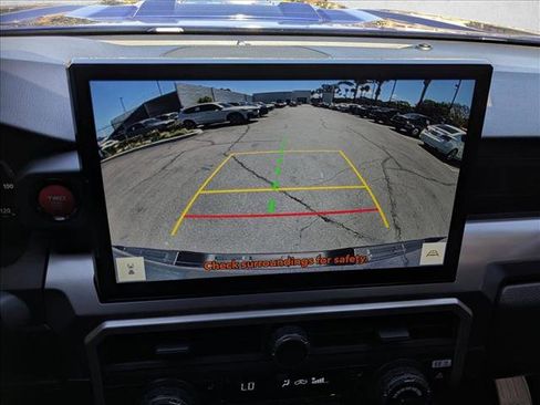 Used 2024 Toyota Tacoma TRD Sport image 15