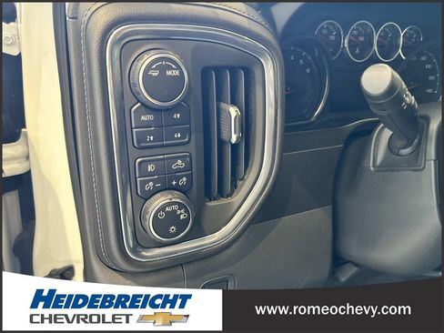 Certified 2020 Chevrolet Silverado 1500 RST w/ All-Star Edition AWD/4WD image 32