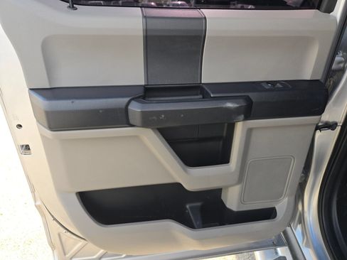 Used 2020 Ford F250 XL w/ STX Appearance Package AWD/4WD image 15