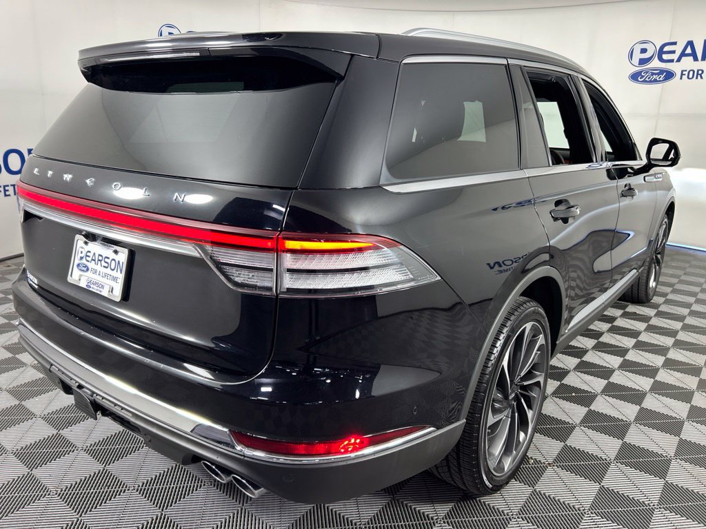 Used 2020 Lincoln Aviator Reserve w/ Equipment Group 202A AWD/4WD image 4