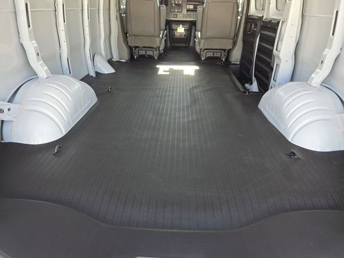 New 2025 Chevrolet Express 2500 w/ Driver Convenience Package RWD image 32