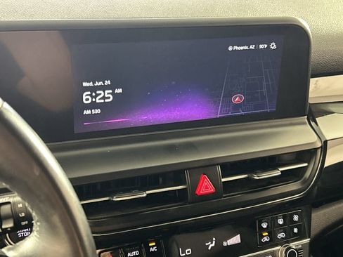 Used 2024 Kia Seltos S FWD image 17
