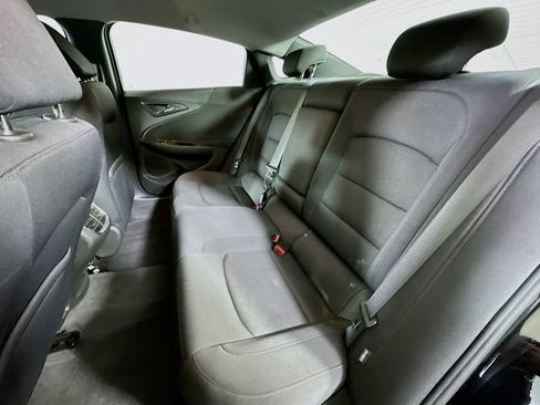 Used 2022 Chevrolet Malibu LT image 14
