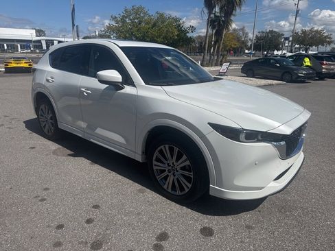 Used 2023 MAZDA CX-5 Signature image 1