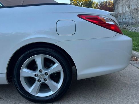 Used 2005 Toyota Solara SE image 28
