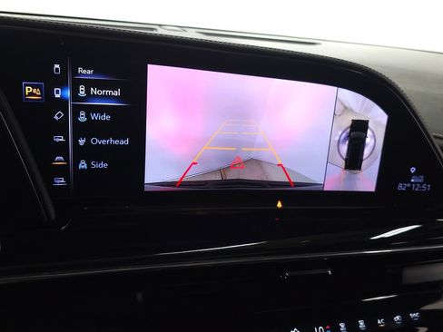 Used 2023 Cadillac Escalade Sport w/ LPO, ONYX Package AWD/4WD image 33