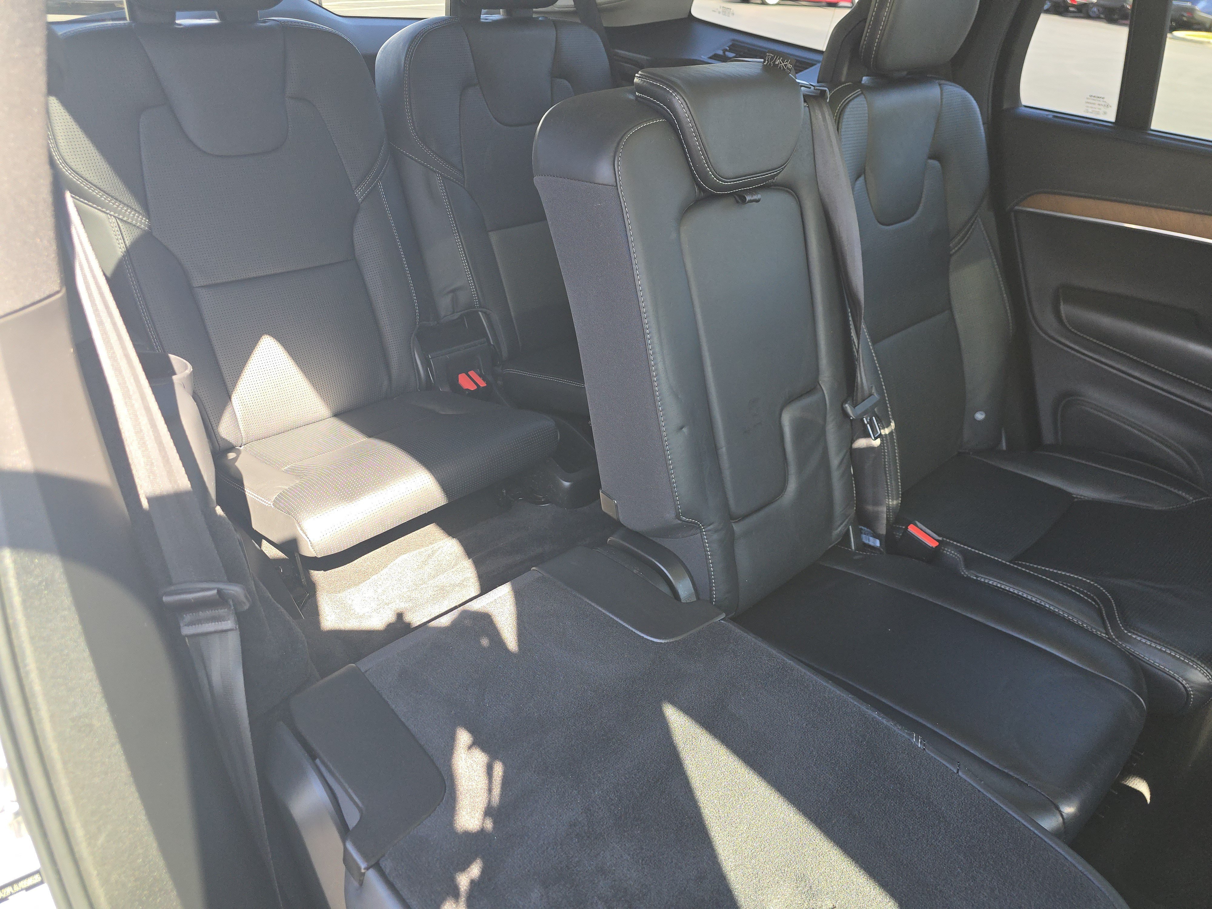 Used 2018 Volvo XC90 T6 Inscription w/ Convenience Package AWD/4WD image 19