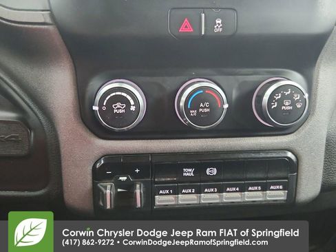 Used 2020 RAM 3500 Tradesman w/ Chrome Appearance Group image 16