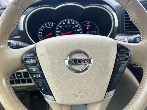 Used 2012 Nissan Quest LE image 24
