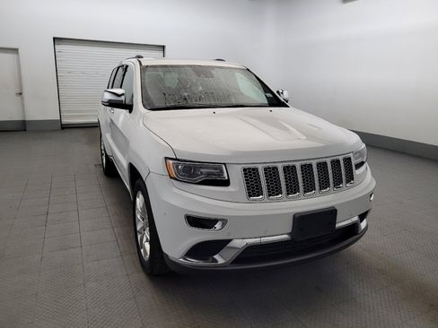 Used 2016 Jeep Grand Cherokee Summit AWD/4WD image 13