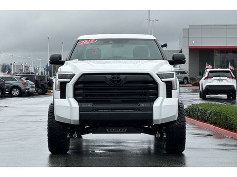 New 2025 Toyota Tundra SR5 image 9