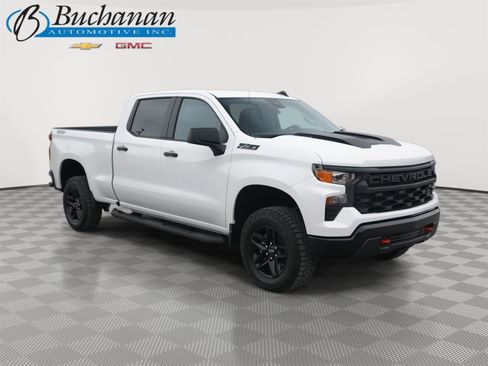 New 2026 Chevrolet Silverado 1500 Custom Trail Boss w/ LPO, Dark Essentials Package image 1
