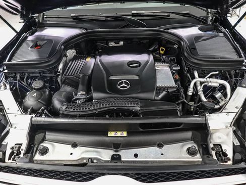 Used 2019 Mercedes-Benz GLC 300 image 27