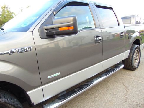 Used 2011 Ford F150 XLT w/ XLT Chrome Pkg RWD image 27