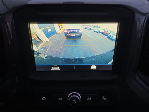 Used 2019 Chevrolet Silverado 1500 Custom w/ Custom Value Package image 13