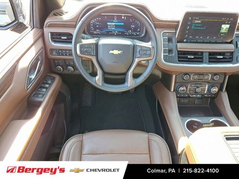 Used 2023 Chevrolet Tahoe High Country image 14