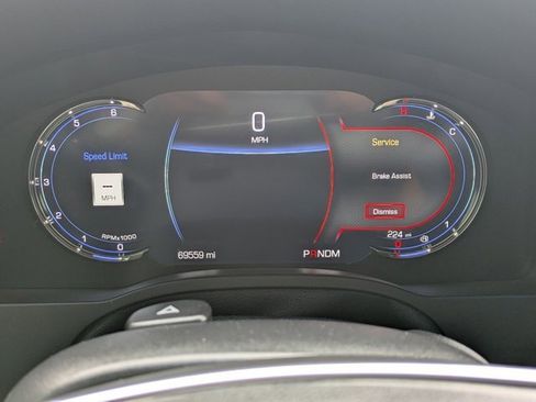 Used 2016 Cadillac Escalade Premium image 23